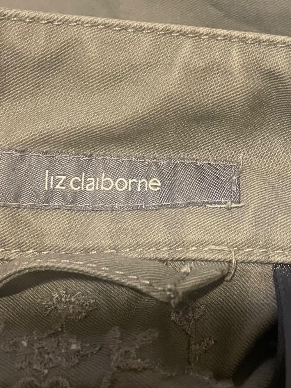 Gray/green jacket - Picture 8 of 8